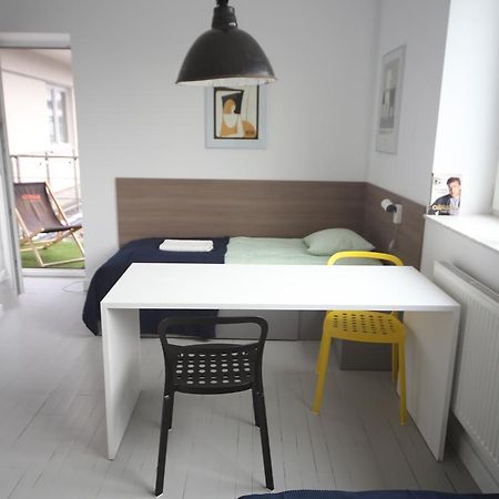 Sport Hostel Chodakowska Warszawa ภายนอก รูปภาพ
