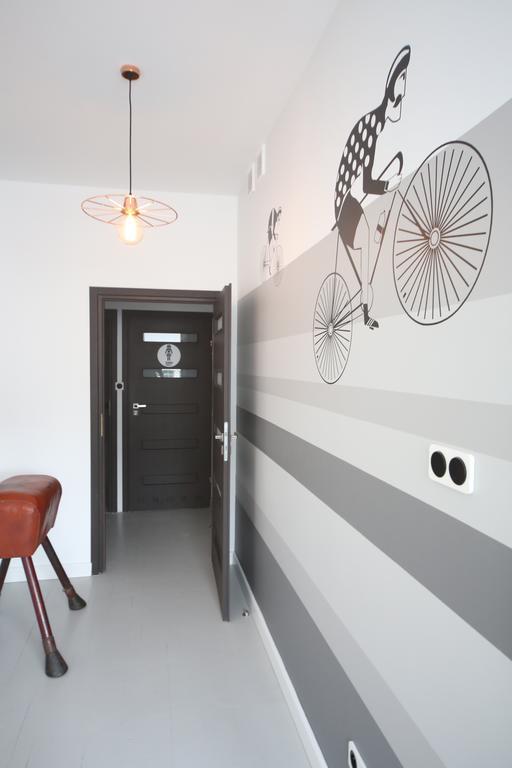Sport Hostel Chodakowska Warszawa ภายนอก รูปภาพ